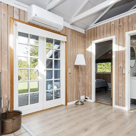 Holiday home 6 Person In Sydals Nedre Lysabild