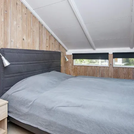 Spacious Retreat In Skovmose-by Traum Σπίτι διακοπών Nedre Lysabild